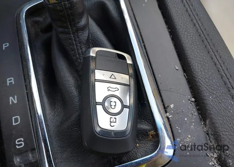 2014 Lincoln Mkt Ecoboost z USA, uszkodzony, nr VIN 2LMHJ5AT9EBL53512